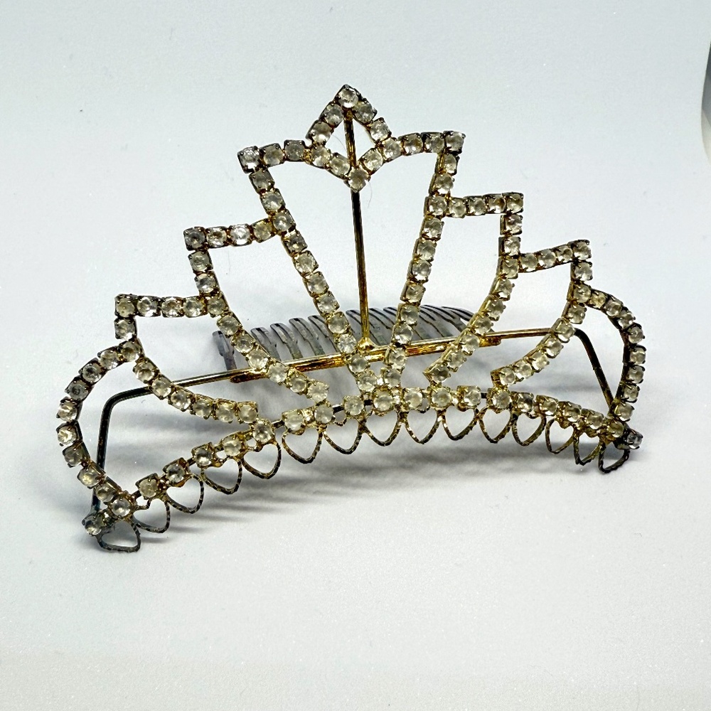 Tiara Hair Comb, Silver With Faux Rhinestones‎